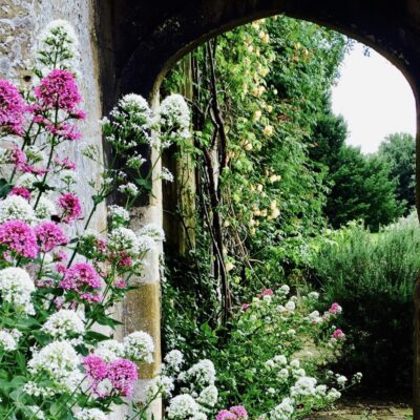 The doorway into the ruins at Sudeley 