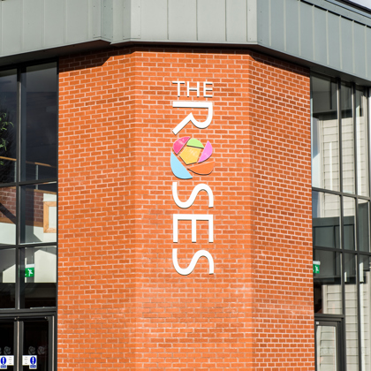 The Exterior of the Roses - Jack Boskett